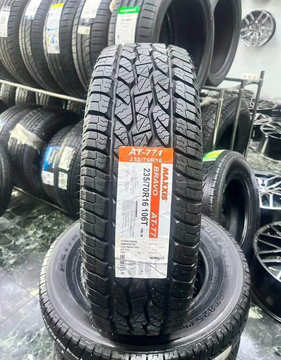 Maxxis Bravo AT-771 235/70 R16 106T