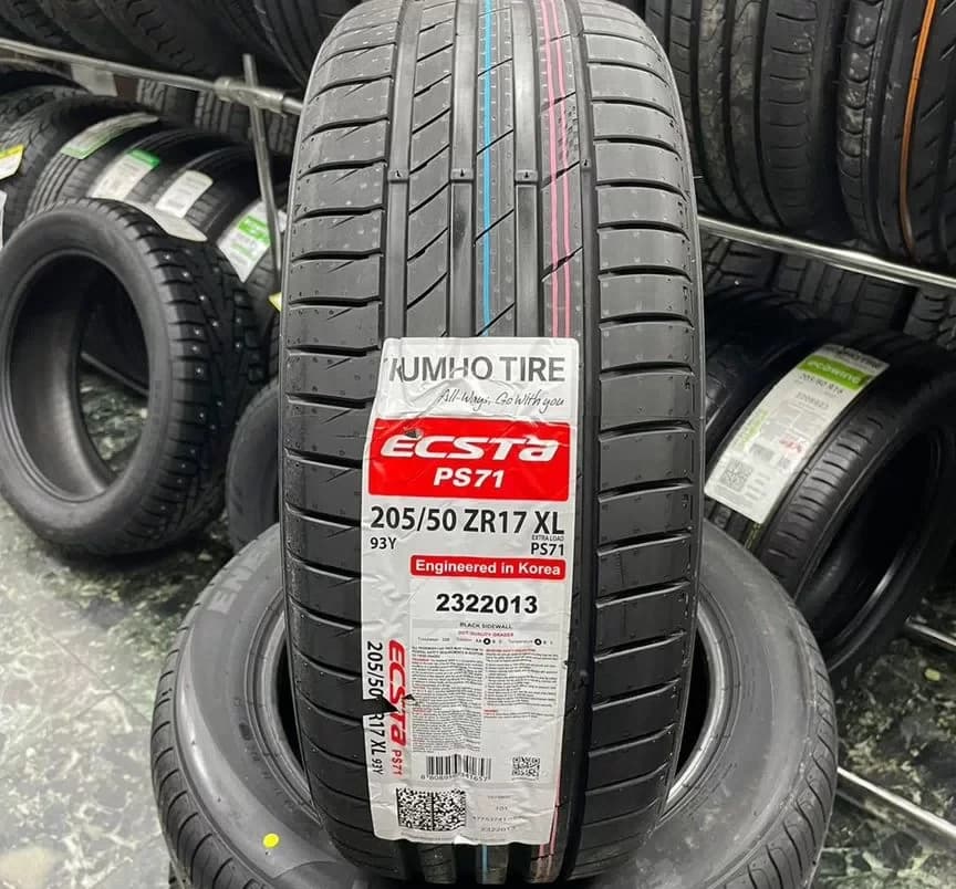 Kumho Ecsta PS71 205/50 R17 93Y