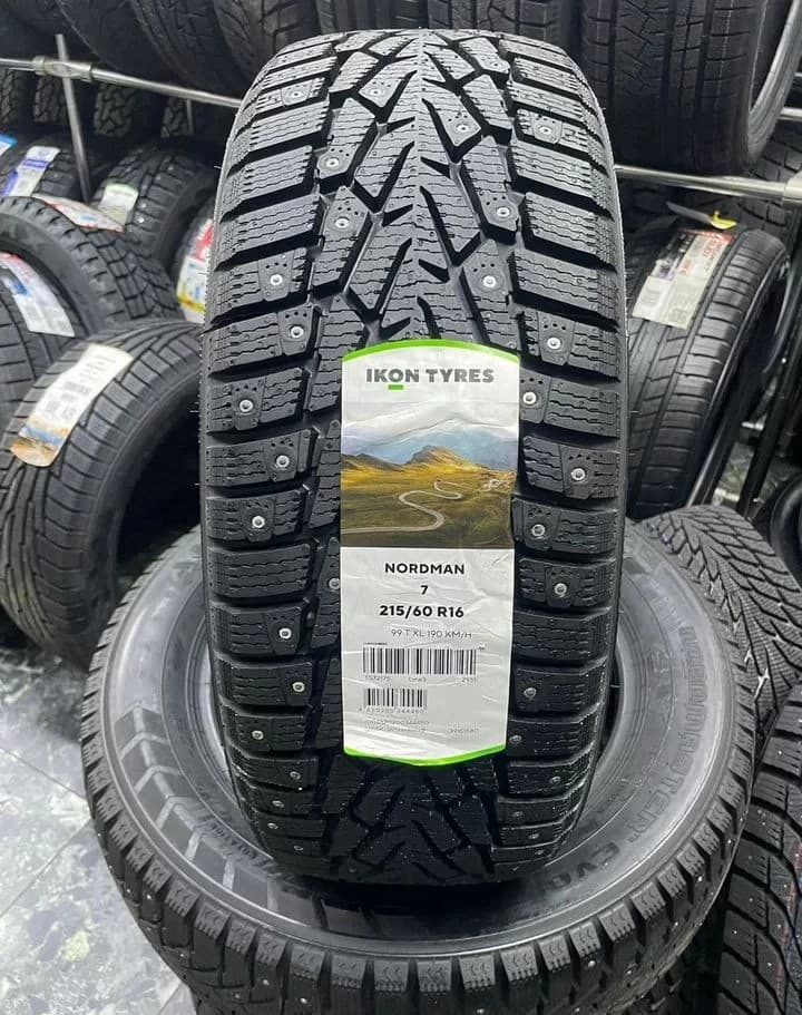 Ikon Nordman 7 215/60 R16 99T