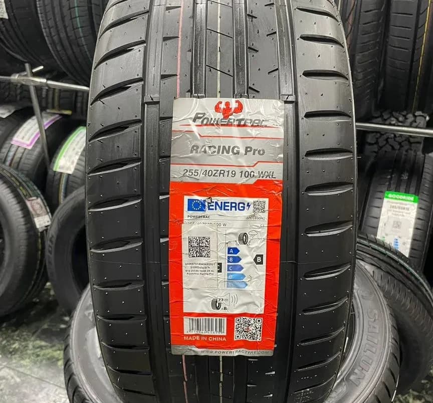 Powertrac Racing Pro 255/40 R19 100W XL