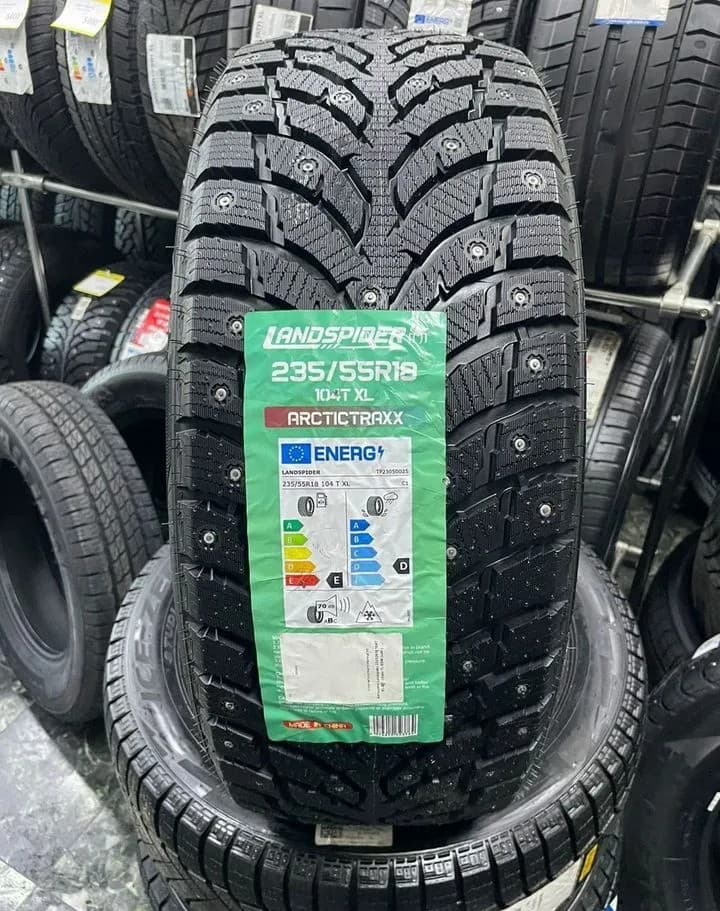 Landspider Arctictraxx 235/55 R18 104T XL