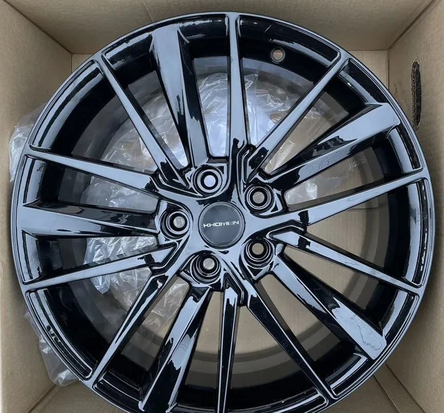 Литые диски Khomen Wheels KHW1506 8×R18 5×114.3